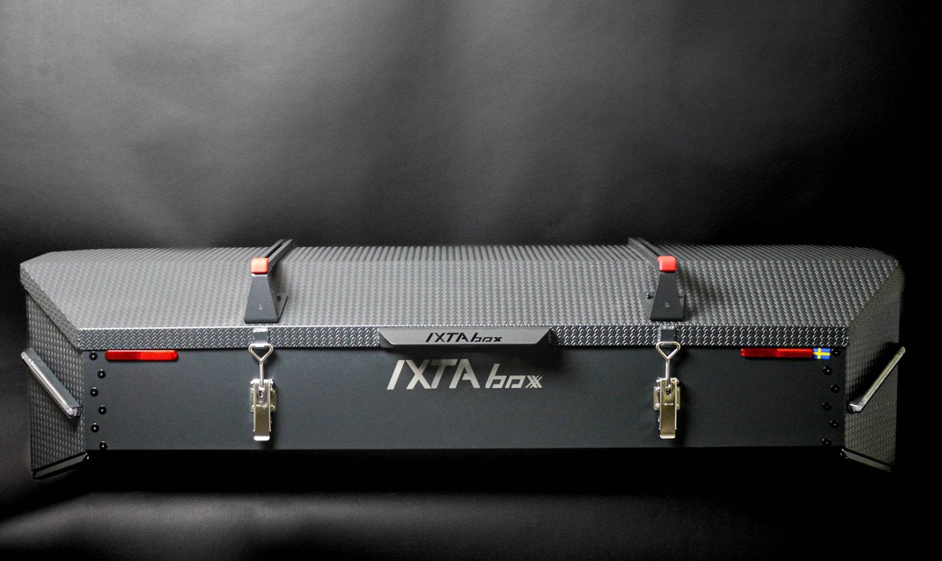 Best cargo box 2025 – Why back boxes outperform roof boxes